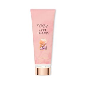 

Crema Corporal Cool Blooms Contenido Neto: 236ML/8OZ
